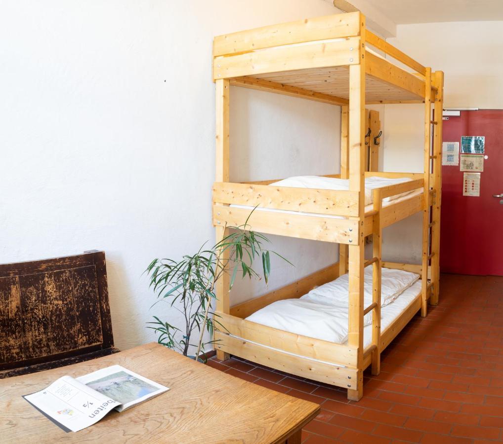 Subraum Hostel Росток Экстерьер фото