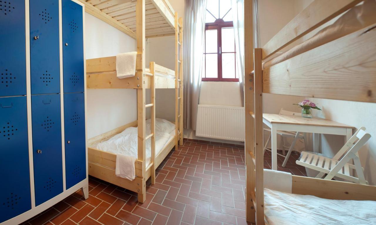 Subraum Hostel Росток Номер фото